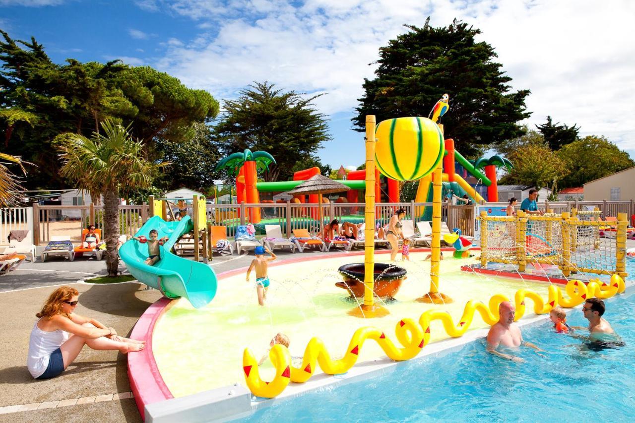 Camping Les Peupliers La Flotte Εξωτερικό φωτογραφία